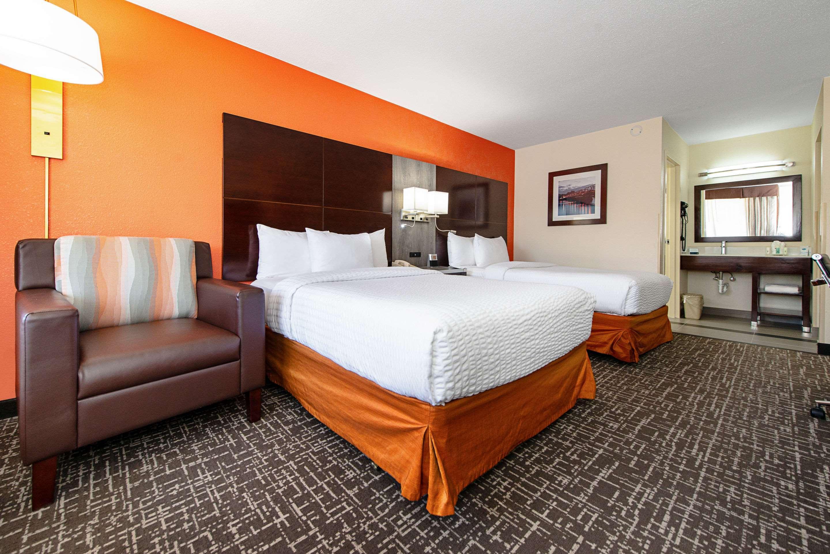 New Hope Inn & Suites Kültér fotó
