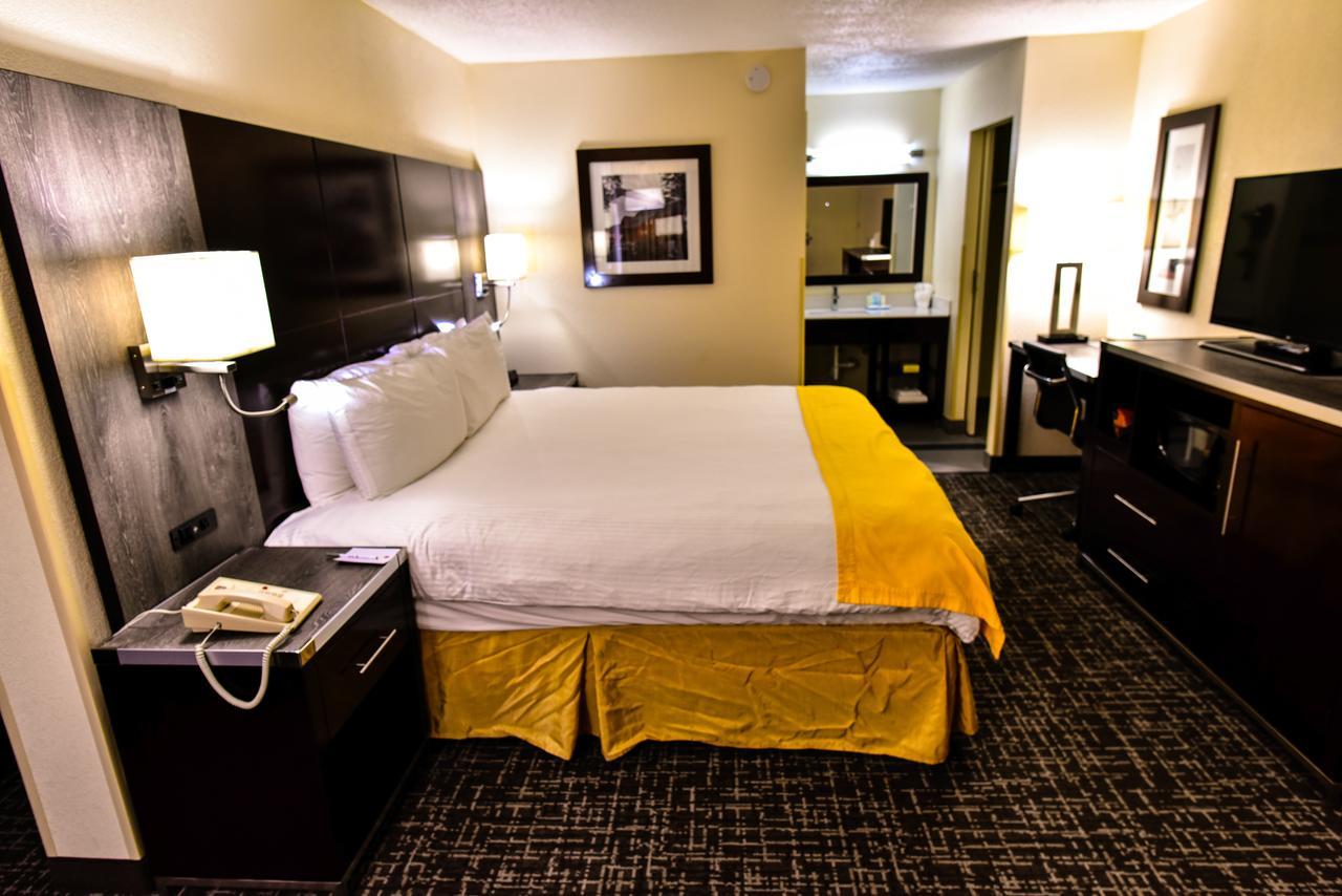 New Hope Inn & Suites Kültér fotó