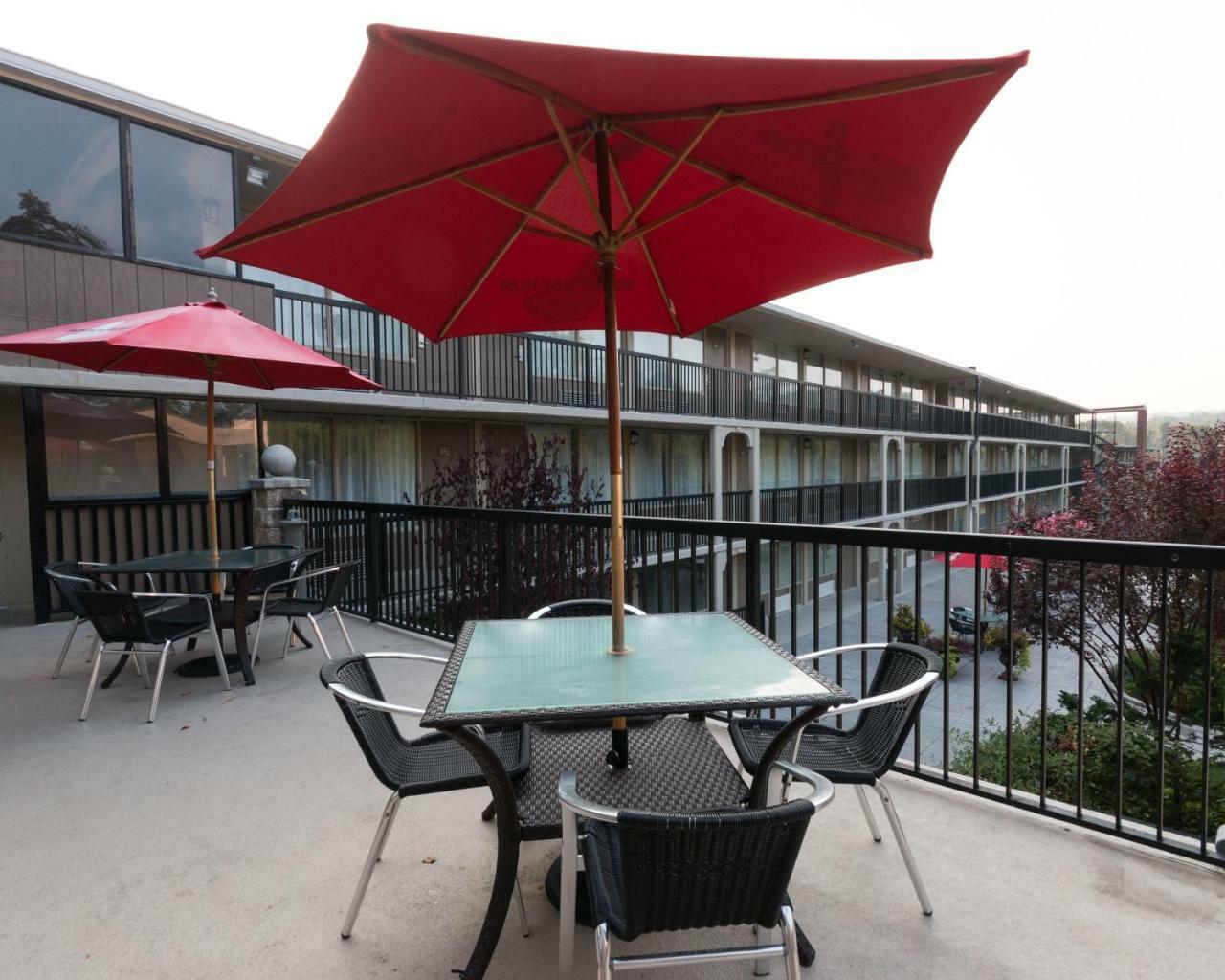 New Hope Inn & Suites Kültér fotó